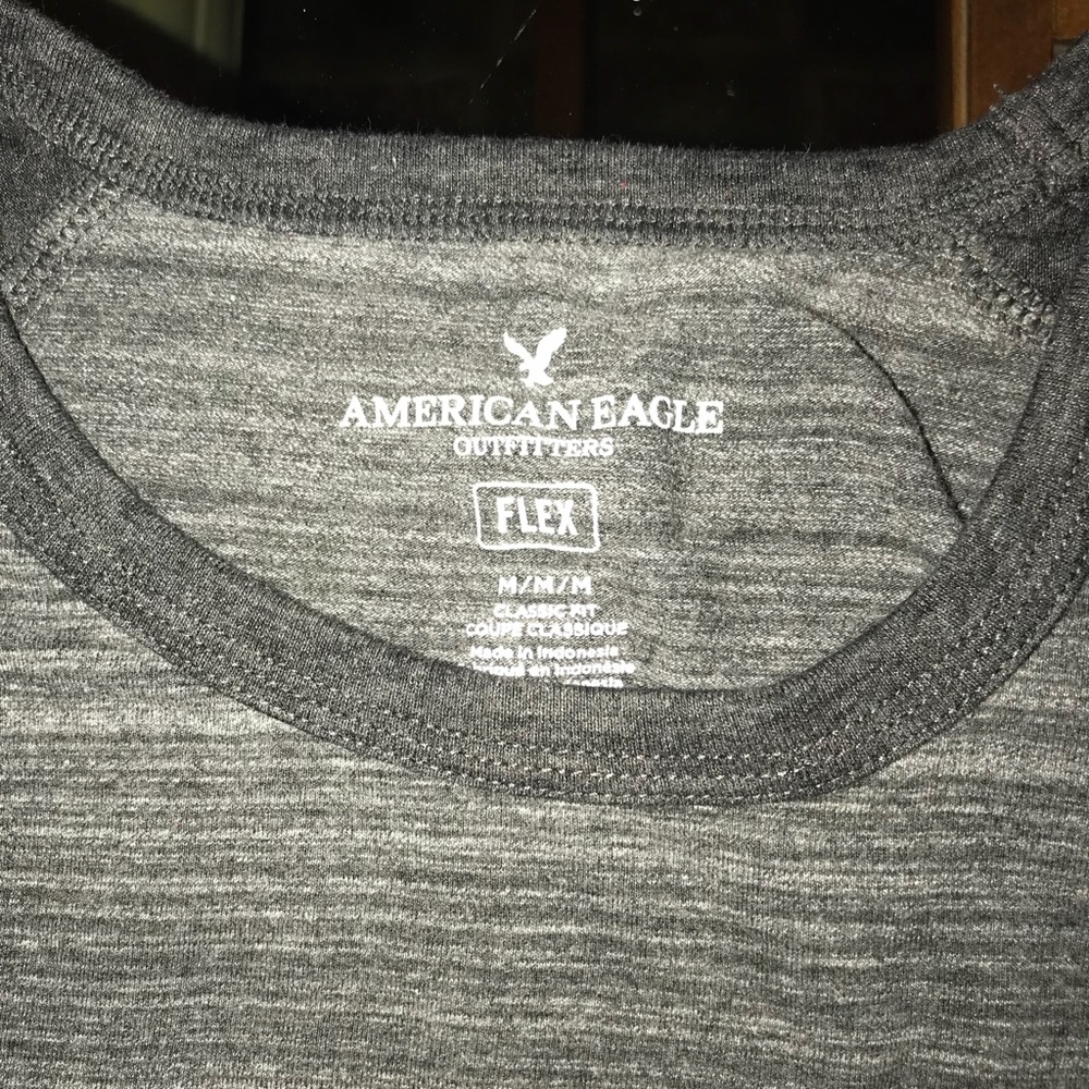 American Eagle Henley flex, short sleeve